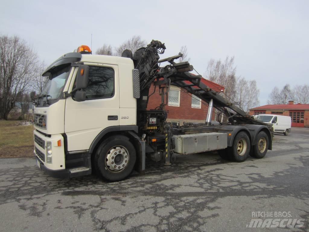 Volvo FM 12  6x2 4600 可拆卸式卡车