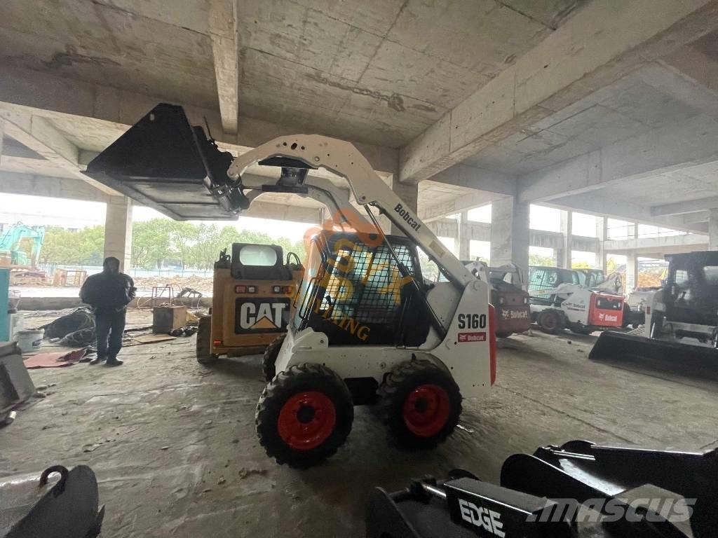 Bobcat S160 滑移装载机