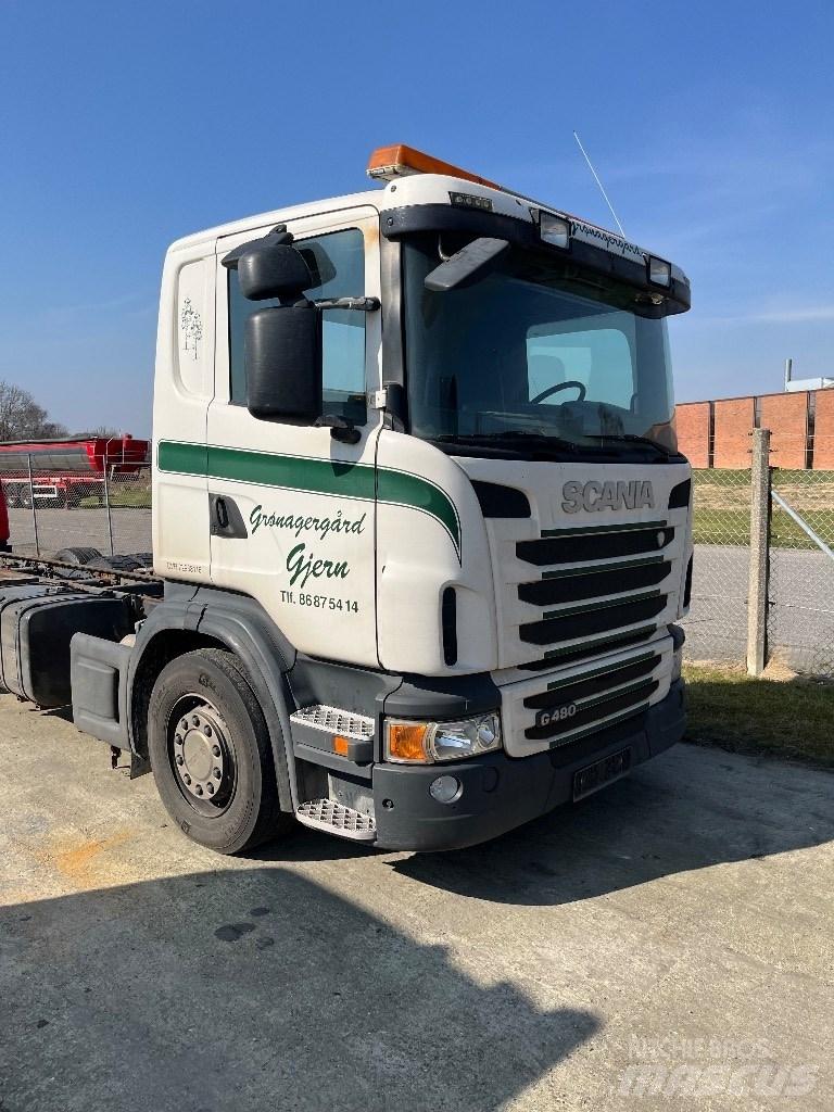 Scania CG16 驾驶室与内部