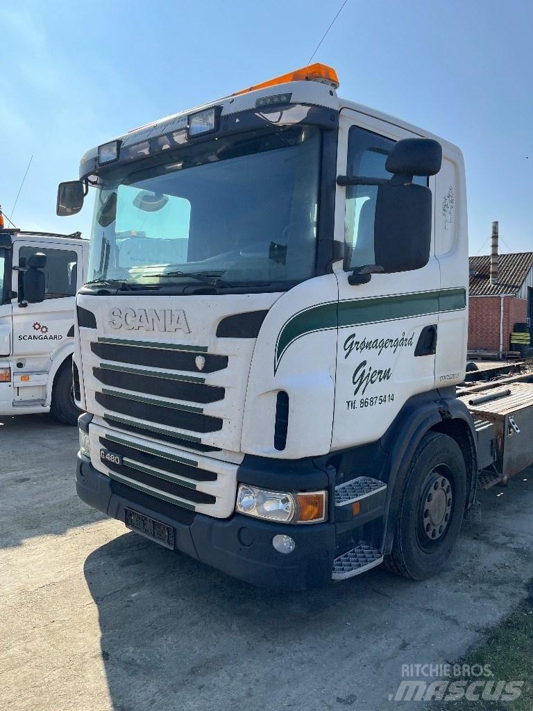 Scania CG16 驾驶室与内部