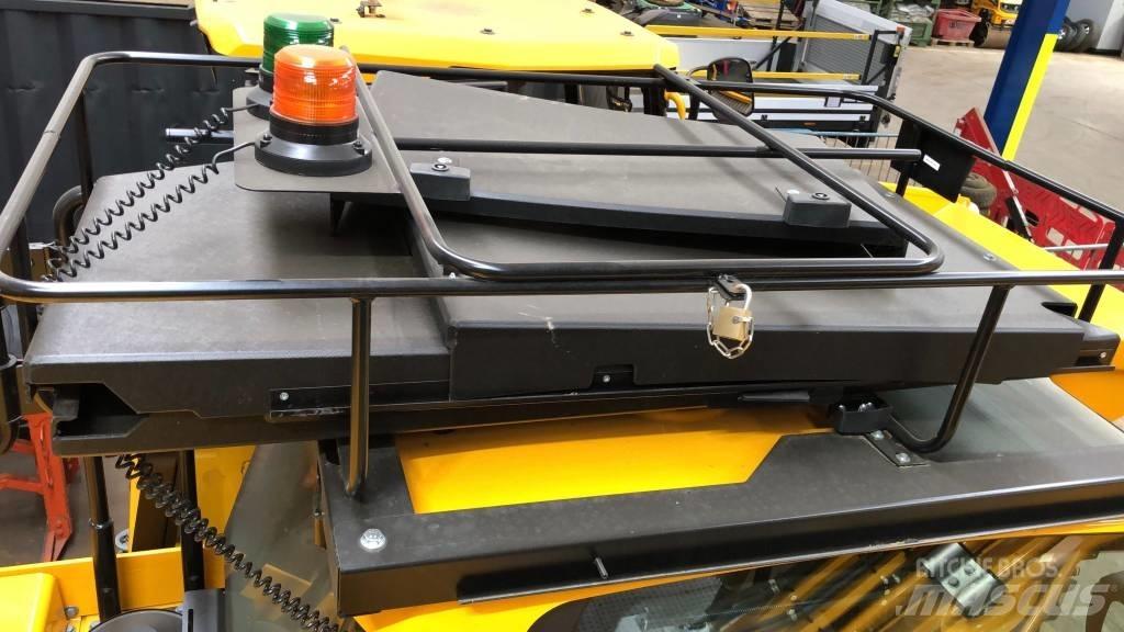JCB 140X LC 履带挖掘机
