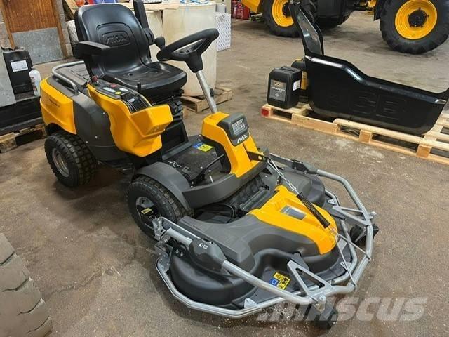 Stiga PARK PRO 900WX 骑乘式割草机