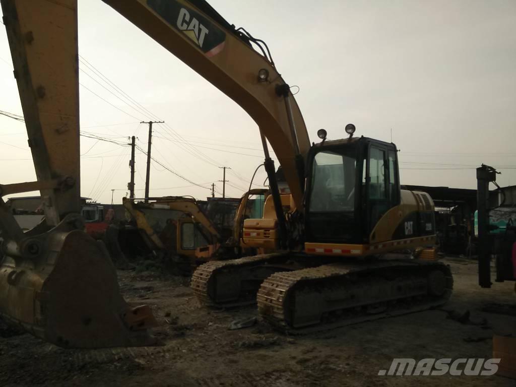 CAT 320 D 履带挖掘机