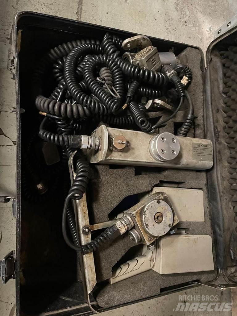 Vögele Super 800 沥青摊铺机