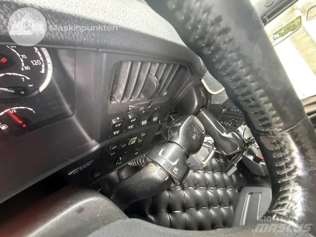 Scania R 520 LB 工程吊钩车