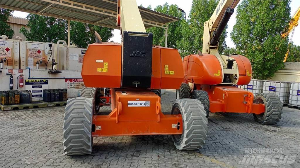 JLG 800AJ 曲臂高空工作平台