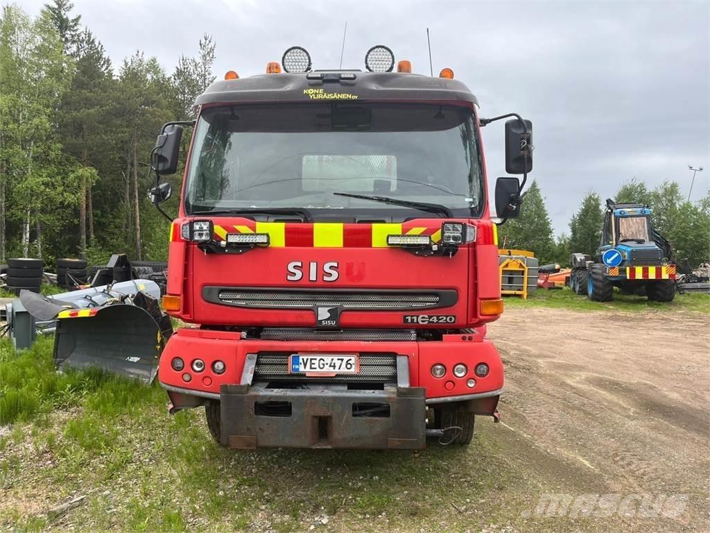 Sisu E11 420 市政车