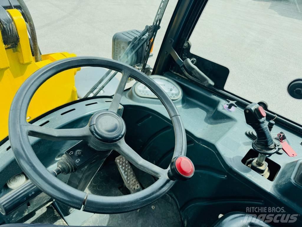 Terex 800L 轮式装载机