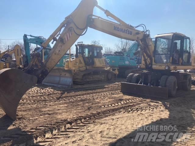 Komatsu PW 180-7K 轮式挖掘机