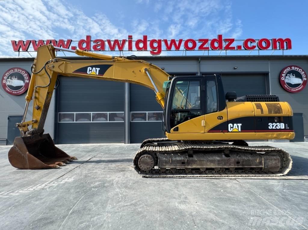 CAT 323 D L 履带挖掘机
