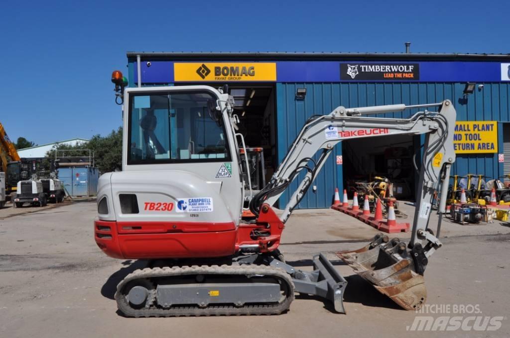 Takeuchi TB 230 小型挖掘机