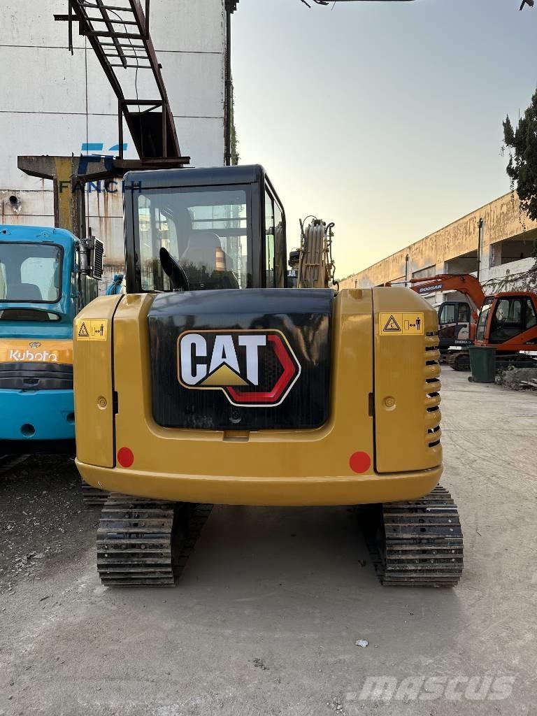 CAT 305.5 E2 小型挖掘机