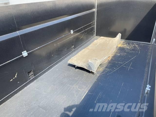 Western 18 DLH 自卸拖车