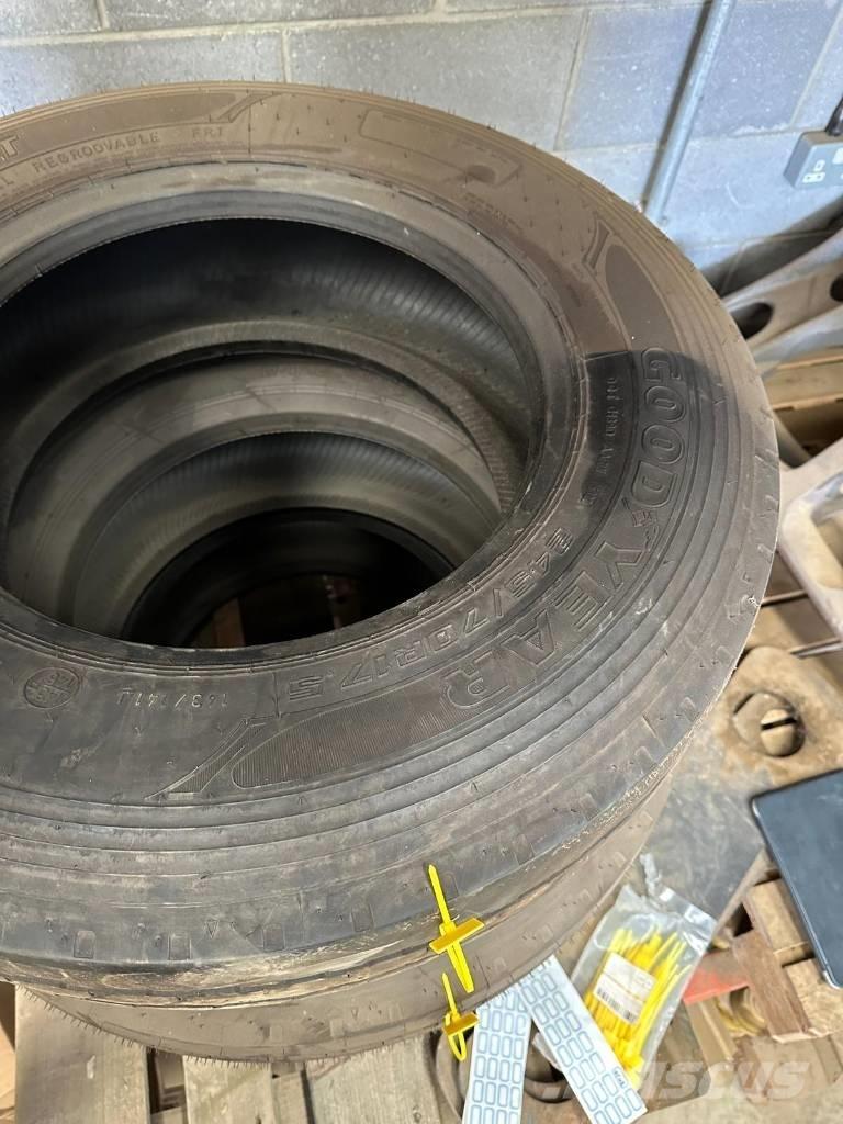 Goodyear 245/70R17 轮胎、车轮和轮圈