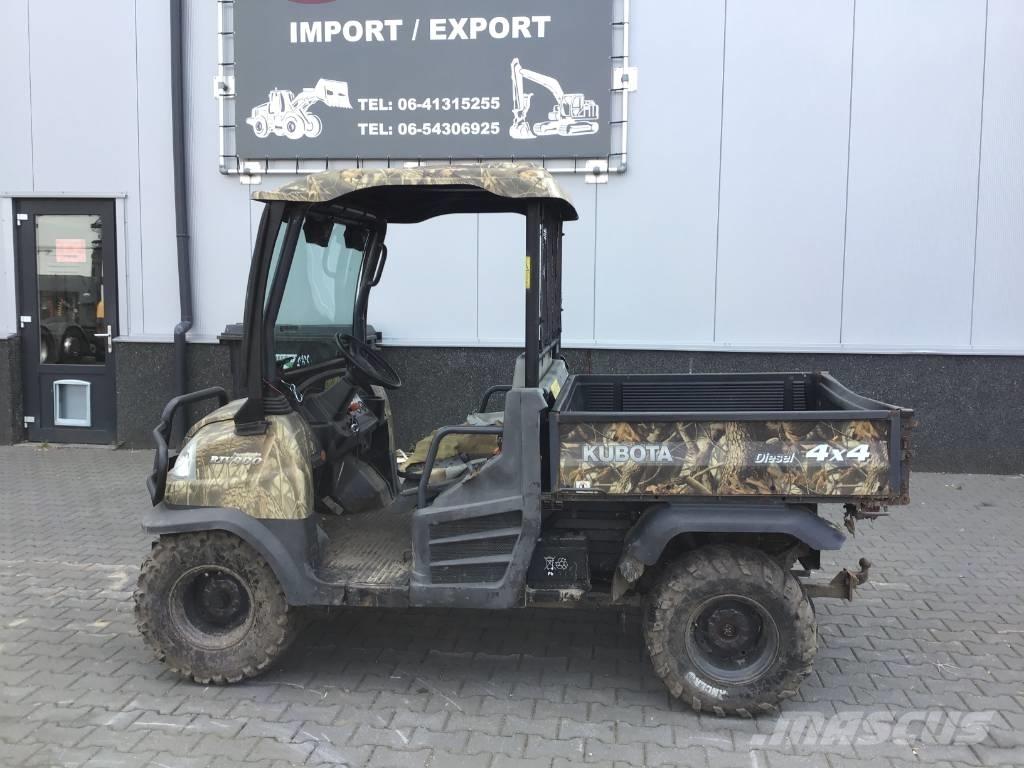 Kubota RTV 900 高尔夫球车