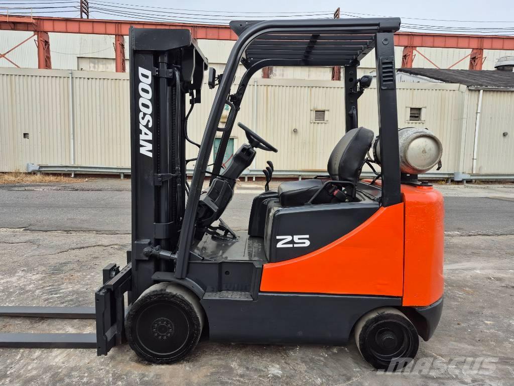 Doosan GC 25 E 其他叉车