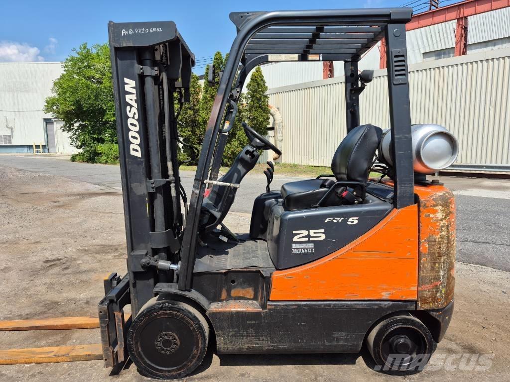 Doosan GC 25 E 其他叉车