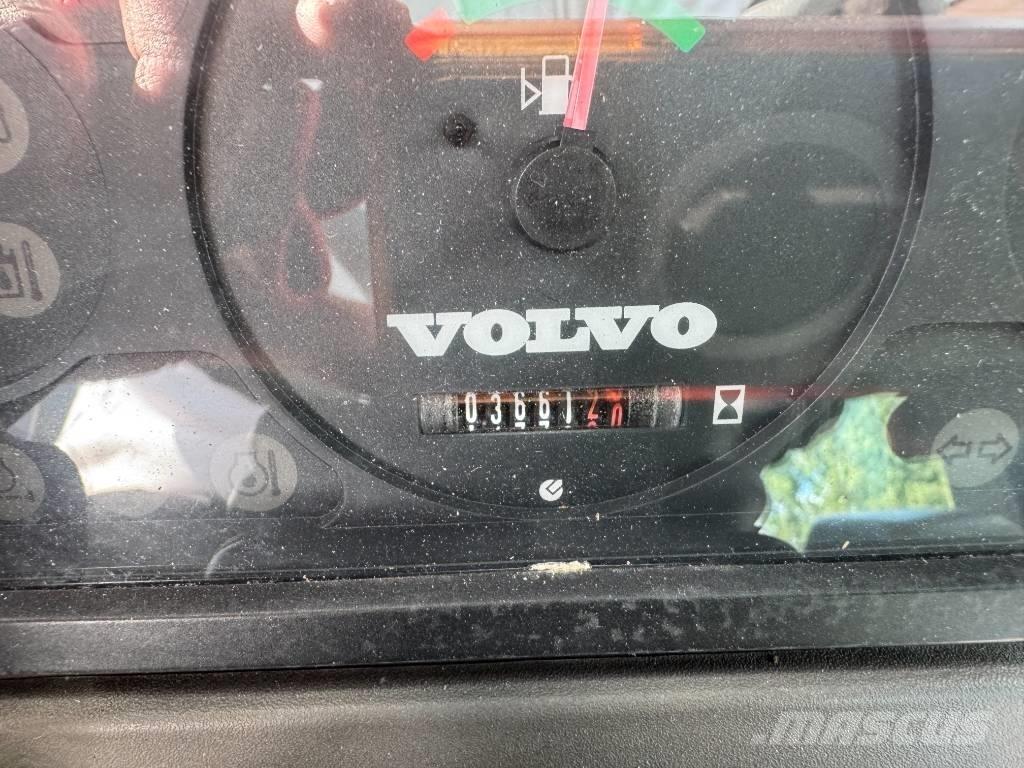 Volvo L 20 F 轮式装载机