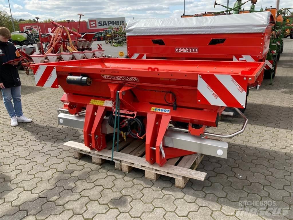 Maschio Primo M3 矿物肥料撒播机