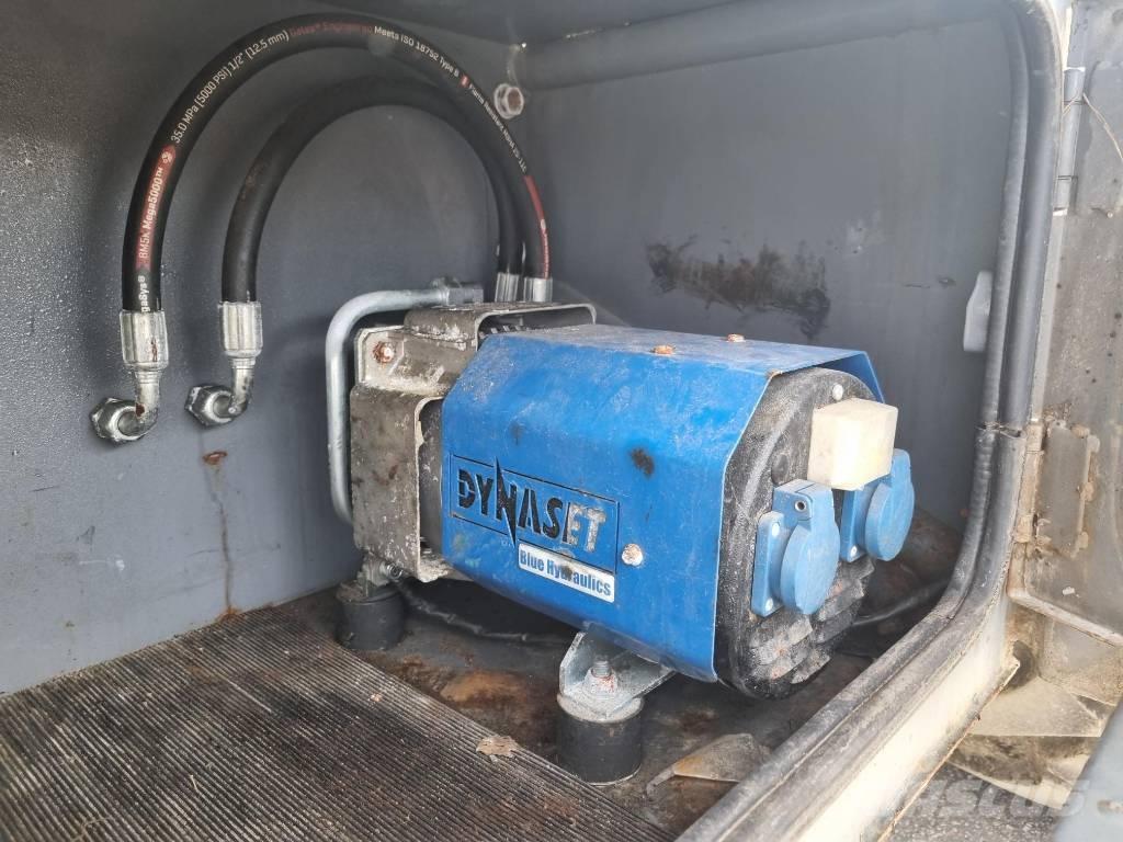 Take-Job TB295W-4 轮式挖掘机