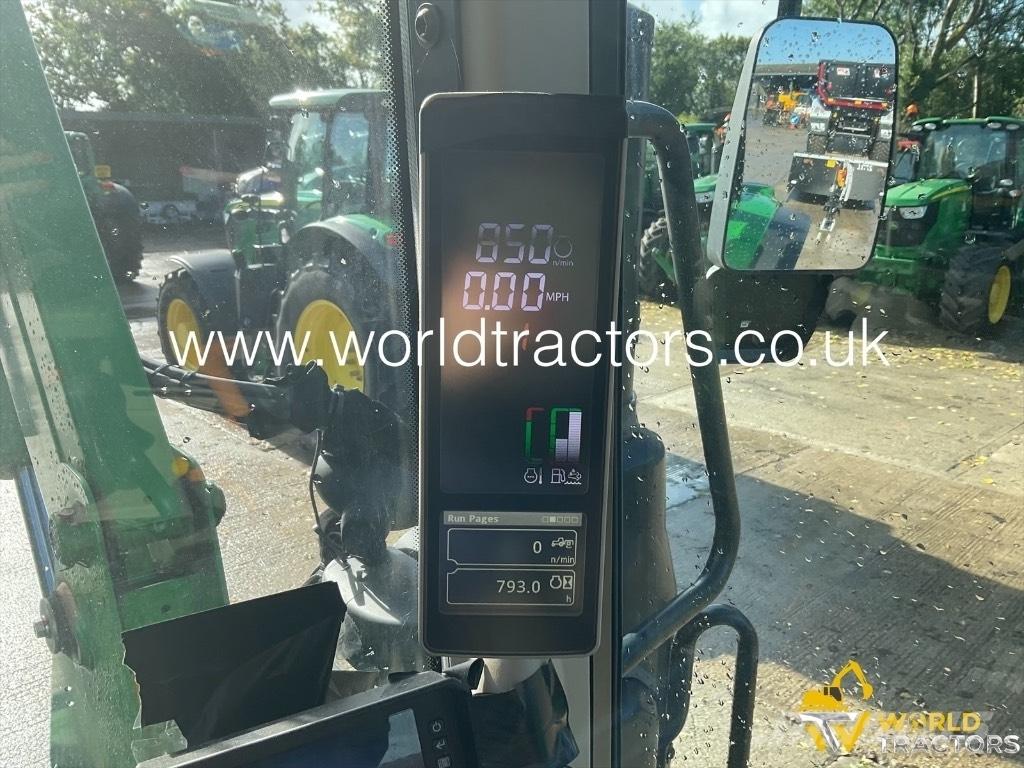 John Deere 6100 M 拖拉机/农用车