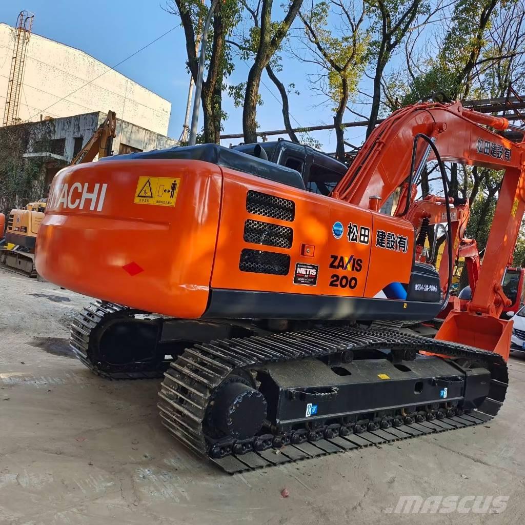 Hitachi Zaxis 200-3 履带挖掘机