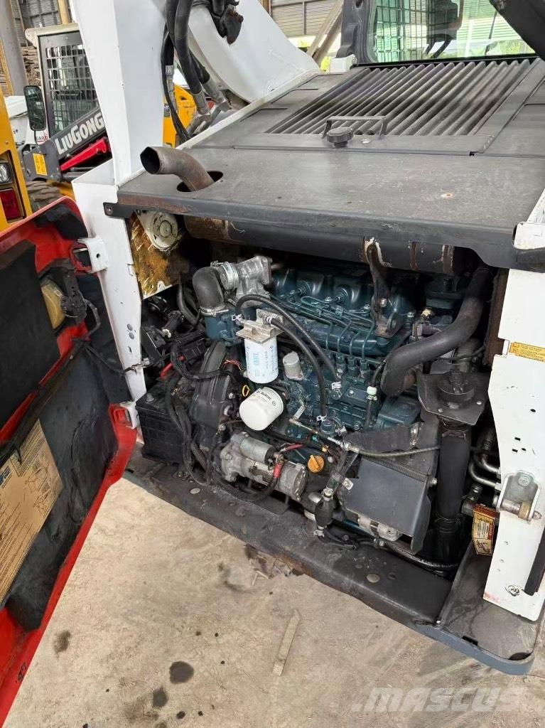 Bobcat S 770 滑移装载机