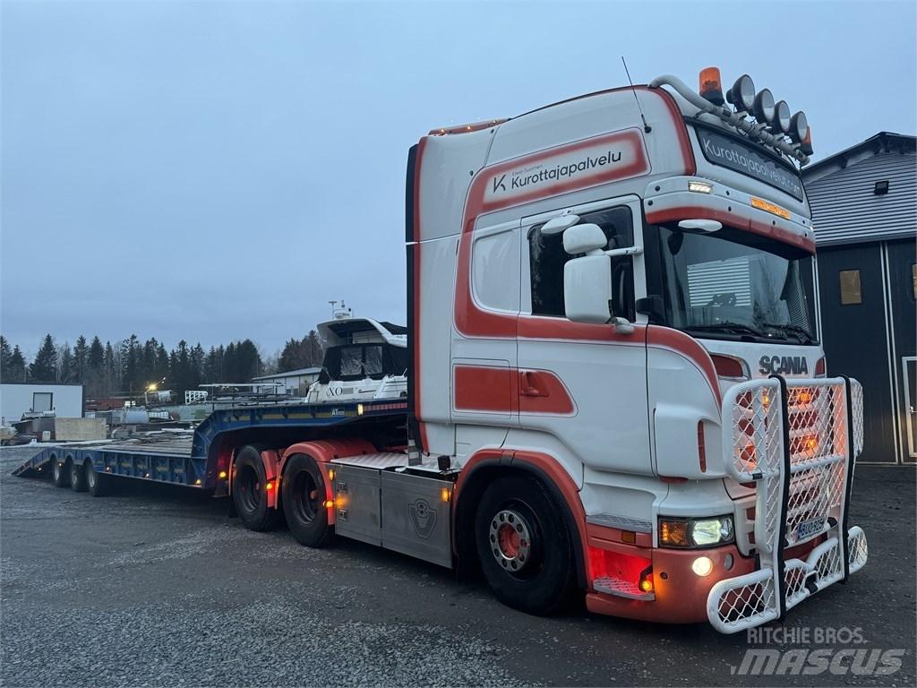 Scania R 730 牵引车