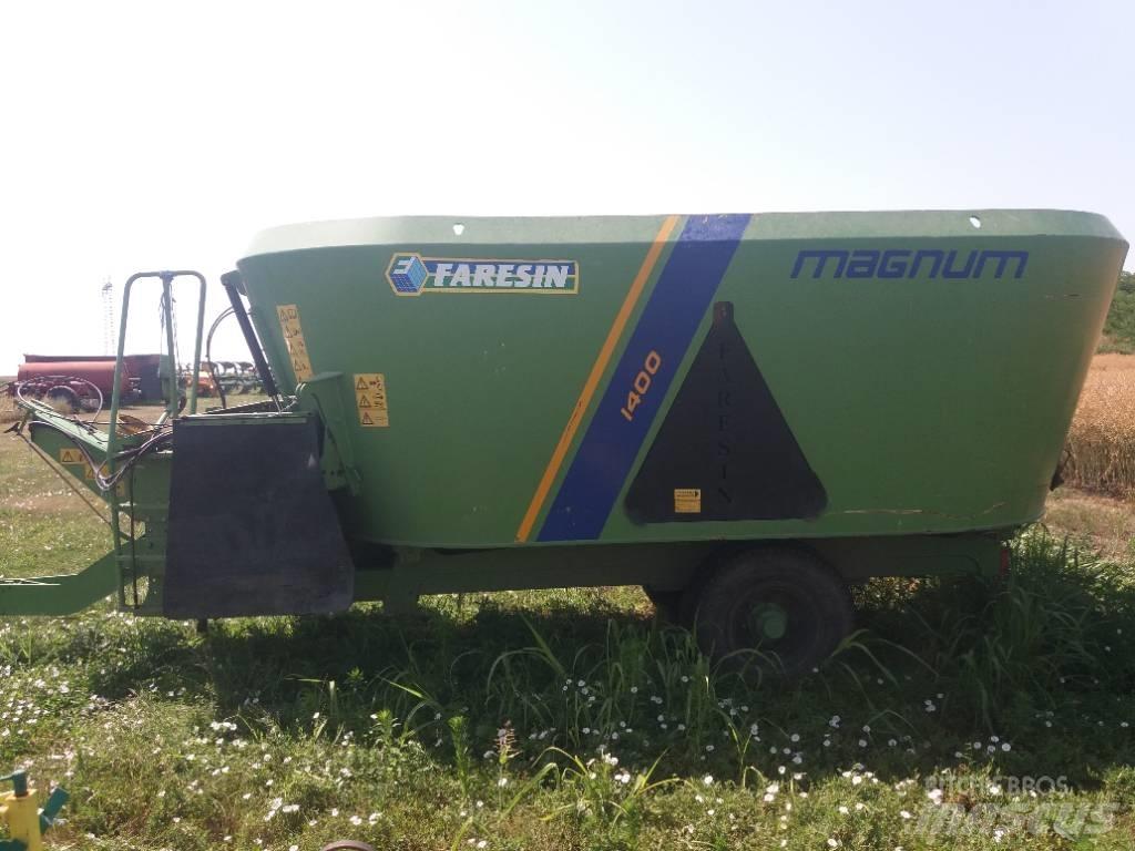 Faresin TMR-V-D 1400 饲料加工设备