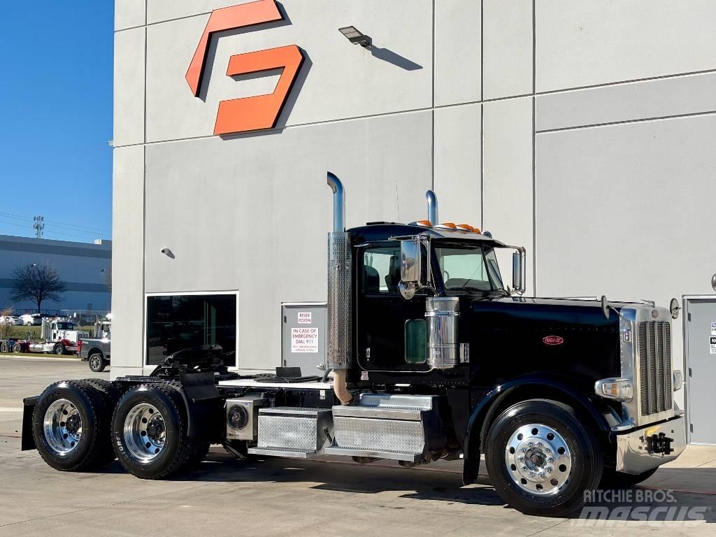 Peterbilt 389 牵引车
