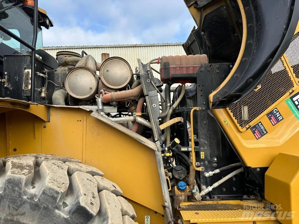 CAT 972MXE 轮式装载机