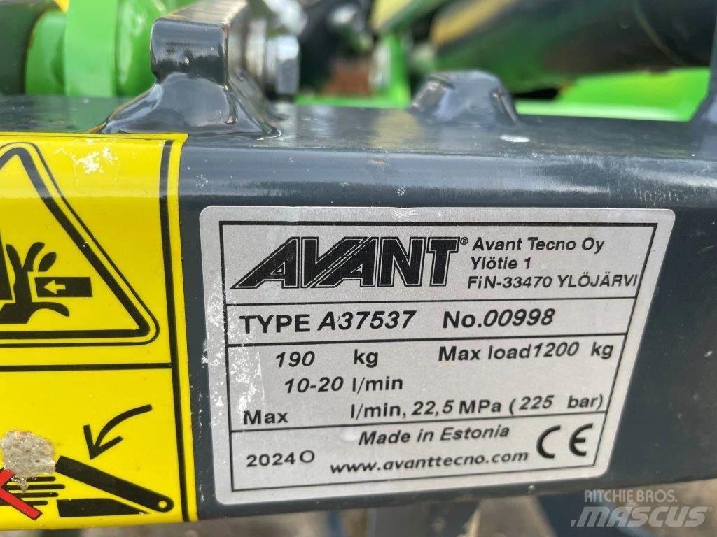 Avant AVA3757 农业机械-其他