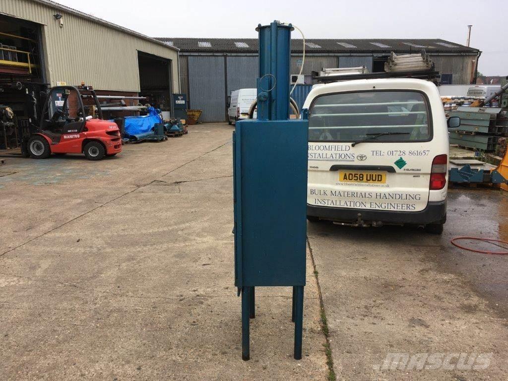  BAG COMPACTOR 农业机械-其他