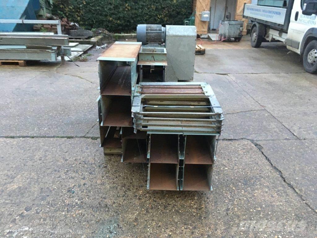  Carier C8 F&R 农业机械-其他