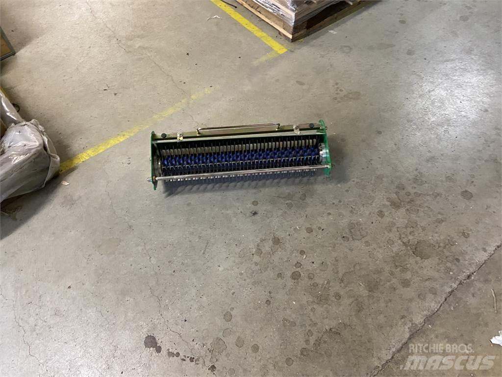 Dennis D054/2TT 农业机械-其他