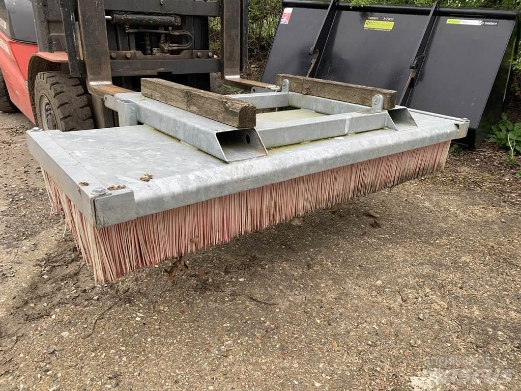 Jacobsen 6FT YARD 农业机械-其他