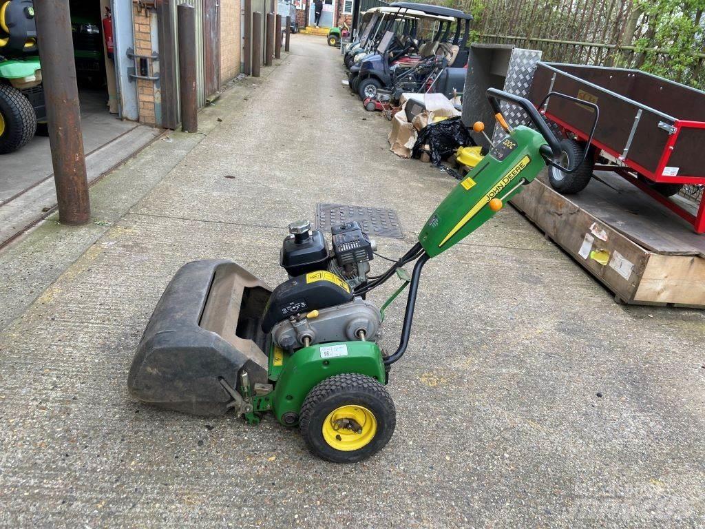 John Deere 220C 农业机械-其他