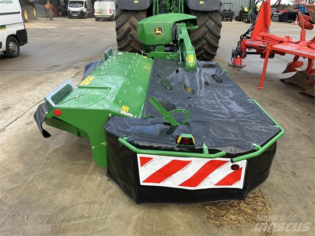 John Deere 331 割草调节装置