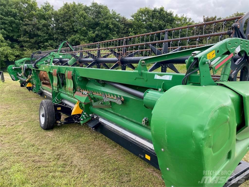John Deere 640X 联合收割机