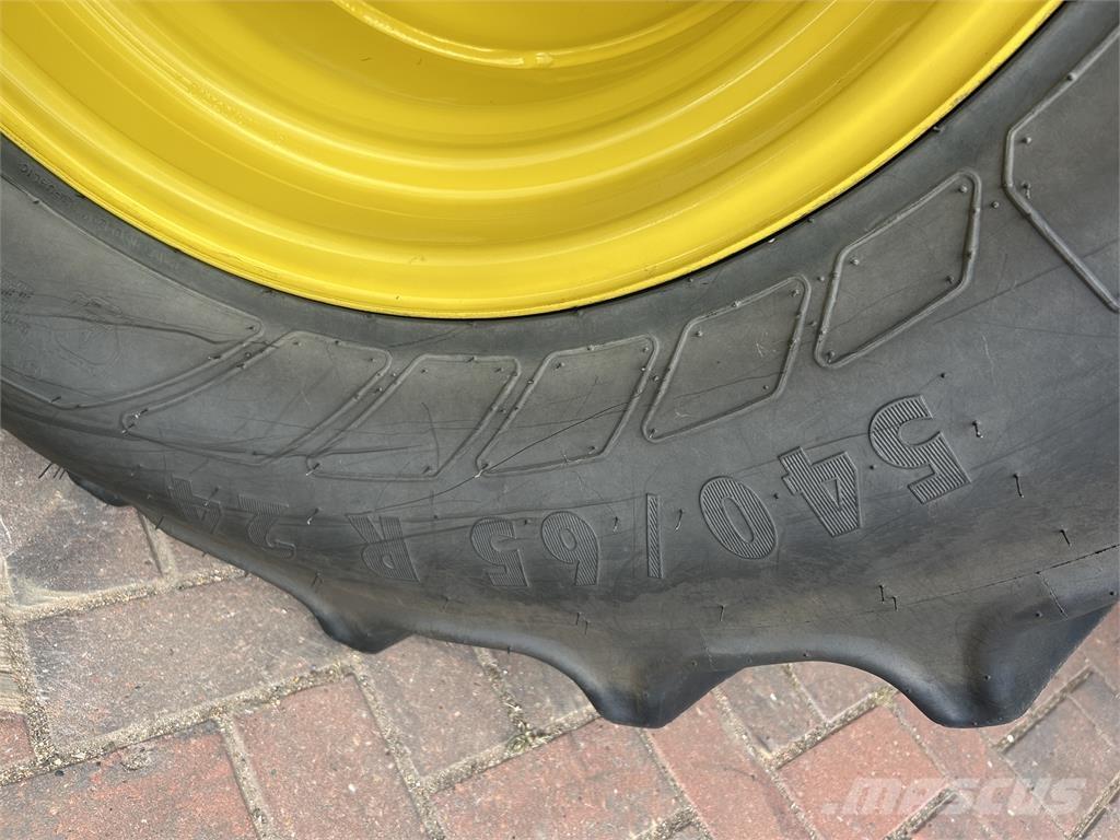 John Deere 6R150 拖拉机/农用车