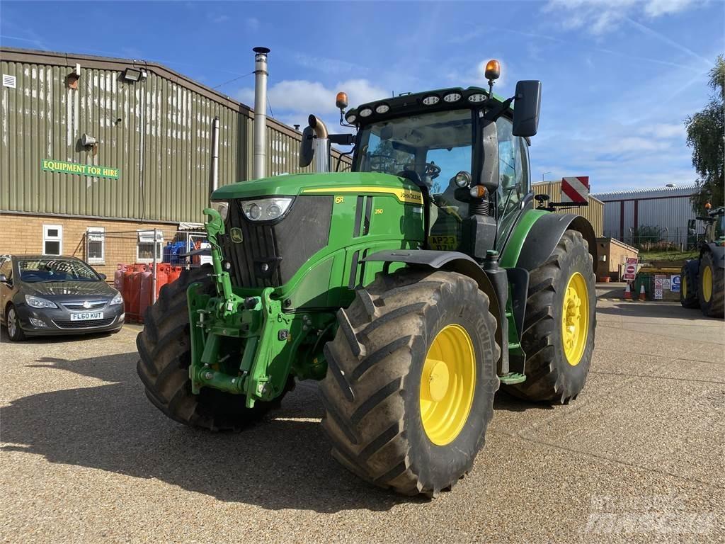 John Deere 6R250 拖拉机/农用车