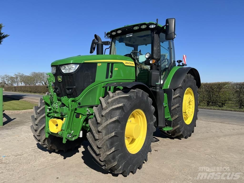 John Deere 6R250 拖拉机/农用车