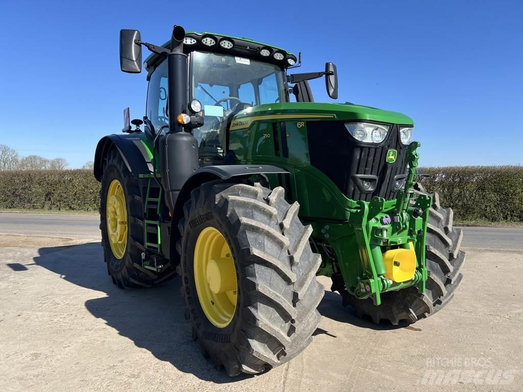 John Deere 6R250 拖拉机/农用车