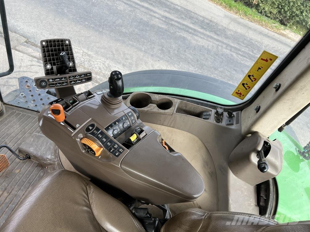 John Deere 7230R 拖拉机/农用车