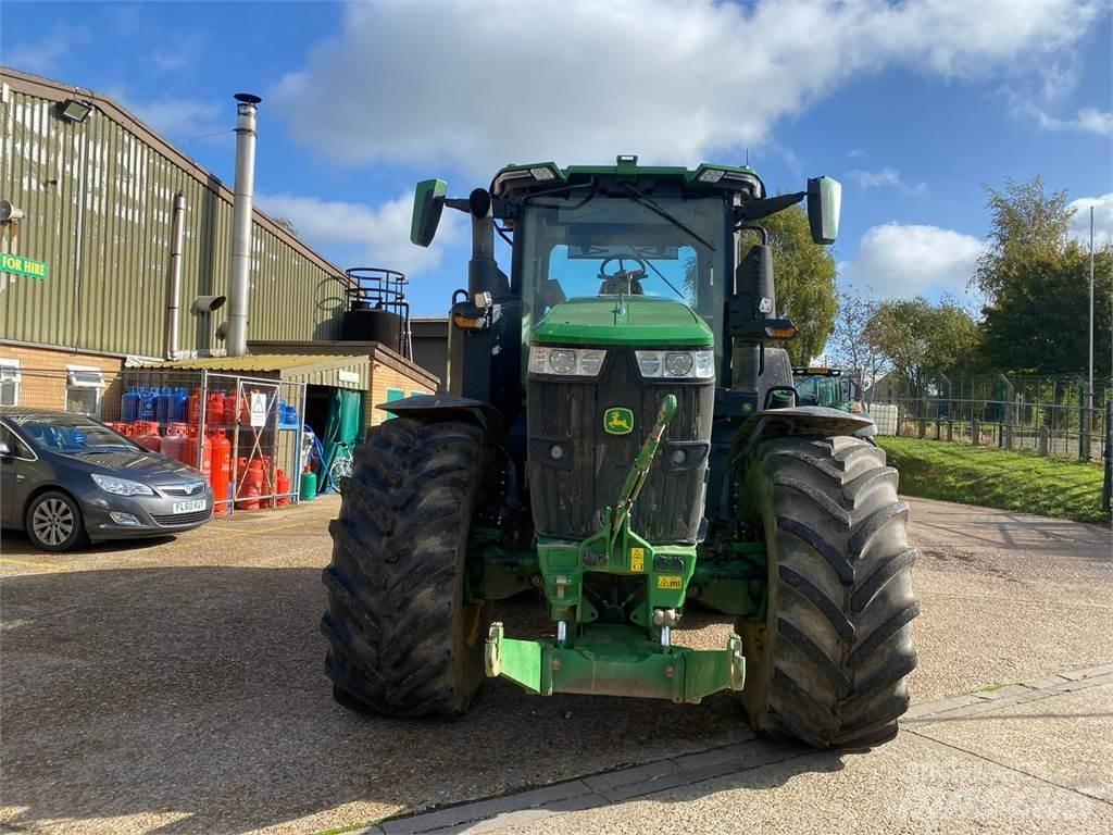 John Deere 7R310 拖拉机/农用车