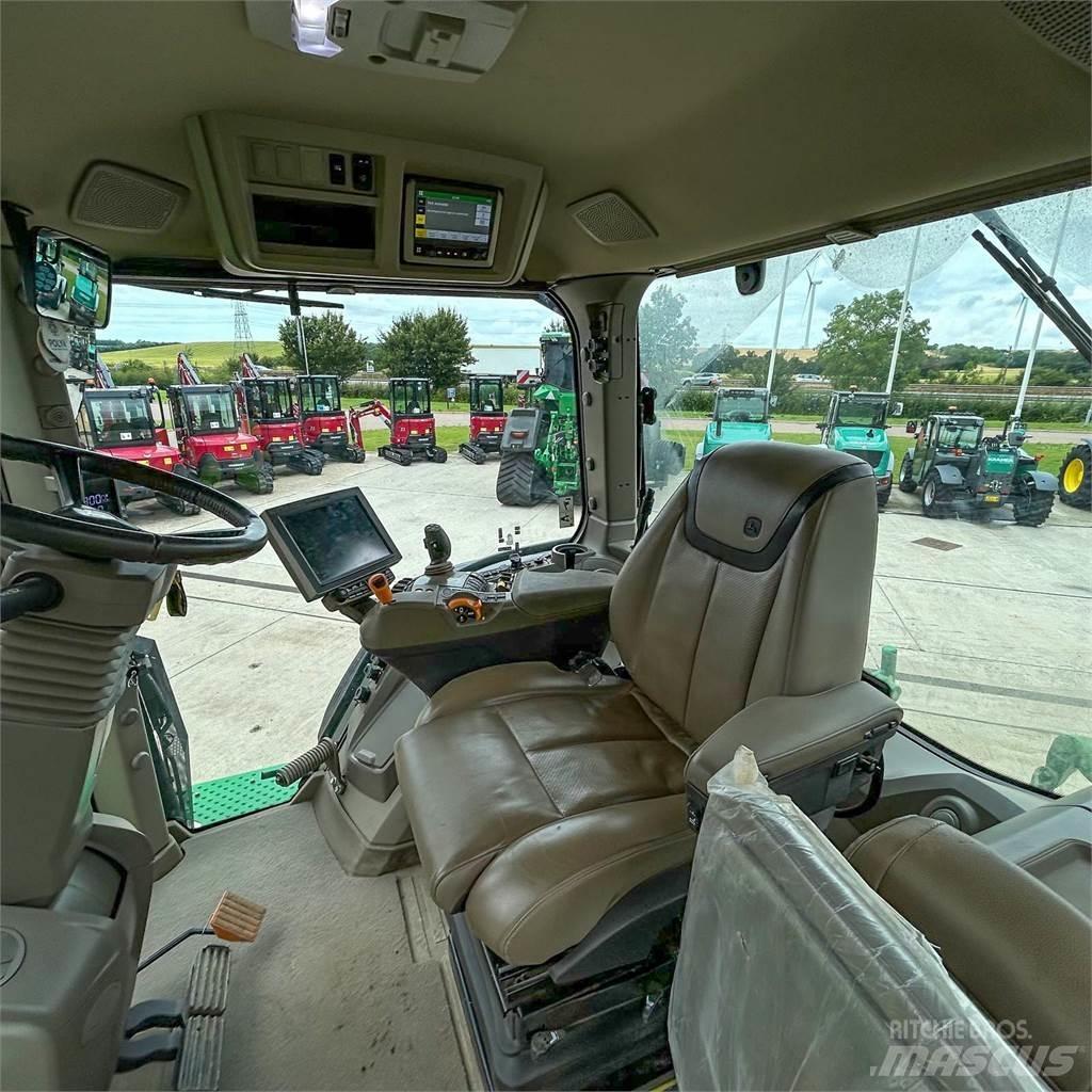 John Deere 8R410 拖拉机/农用车