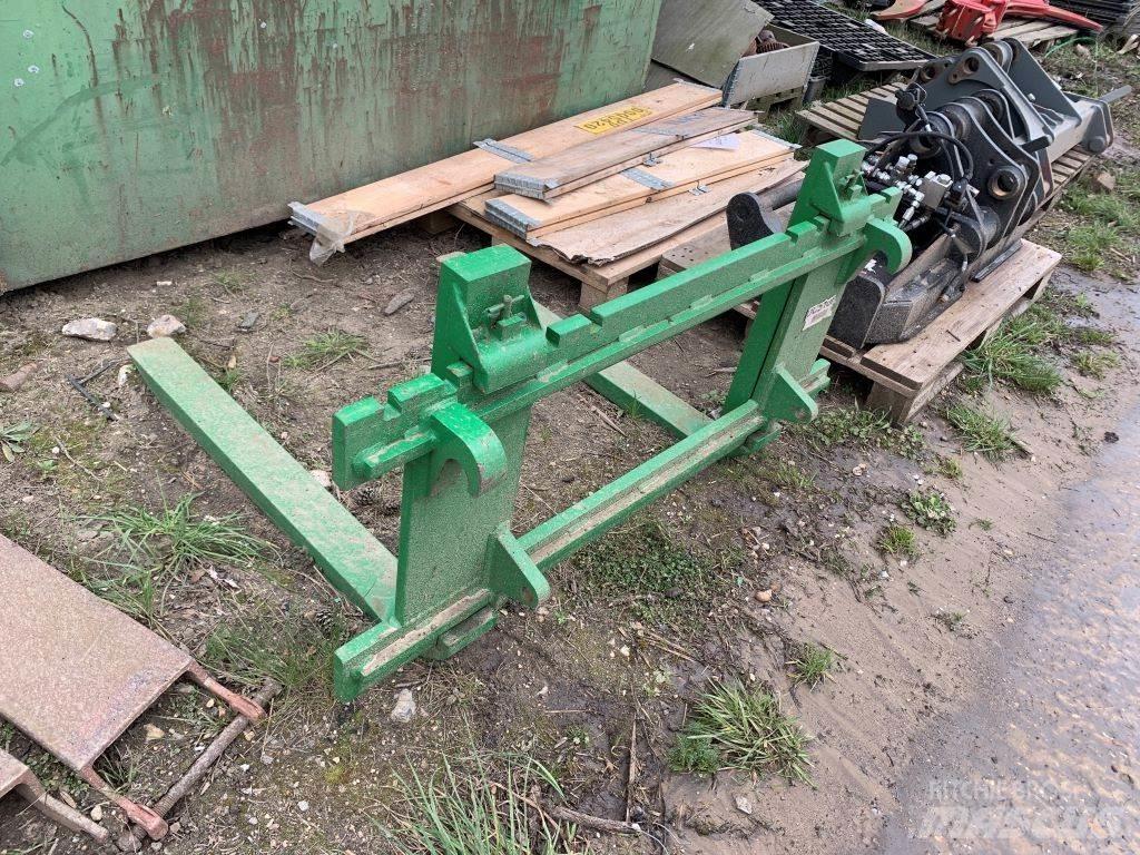 John Deere PALLET 其他附件和组件