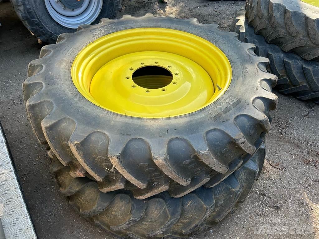 John Deere TYRES 农业机械-其他