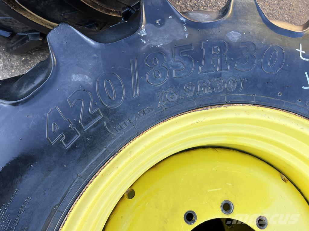 John Deere WHEELS 农业机械-其他