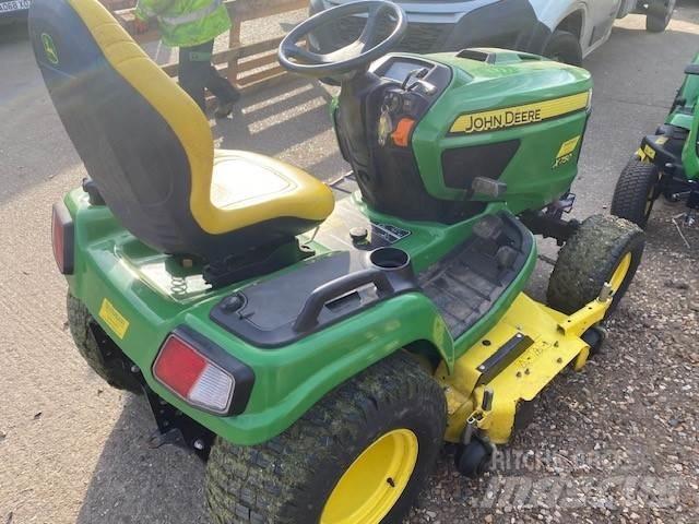 John Deere X750 拖拉机/农用车
